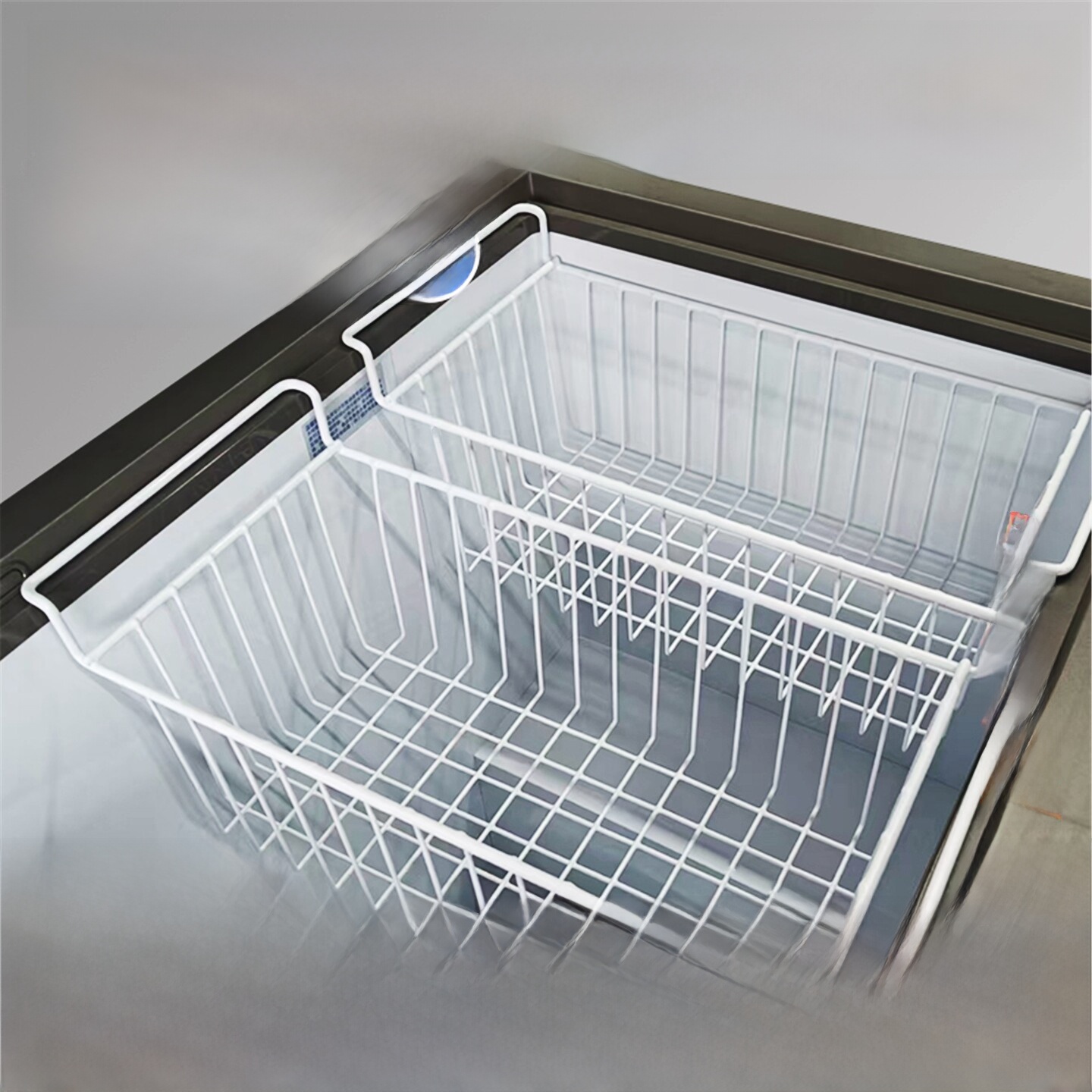 Food Storage With Dividers - ตะกร้าแขวนชั้นในตู้แช่แข็งอเนกประสงค์ ตะกร้าเก็บอาหาร ตะกร้าแบ่งช่องตู้เย็น ตะกร้าจัดระเบียบ