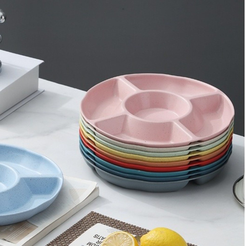 ถาดใส่อาหารพลาสติกแบบพกพา รูปท - Food Storage With Dividers บทวิจารณ์และราคา